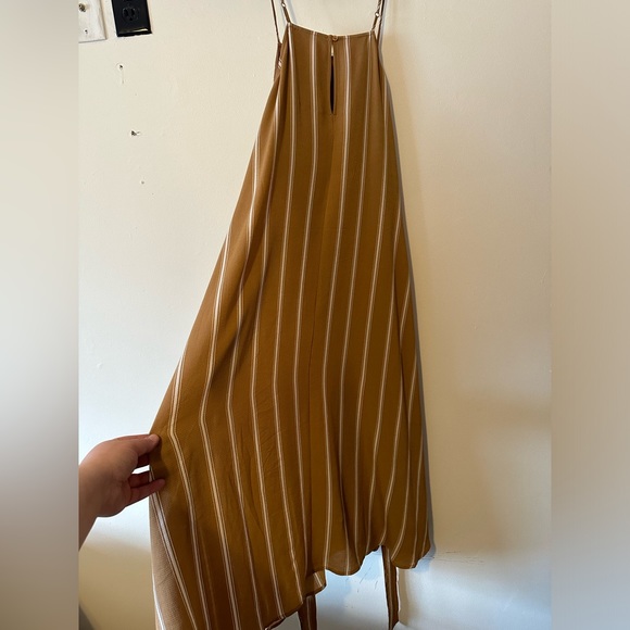 Rokoko Mid length beige dress - Picture 2 of 3